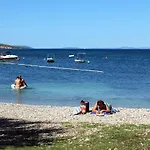 With Parking Space Supetar, Brac - 5676 Appartamento *